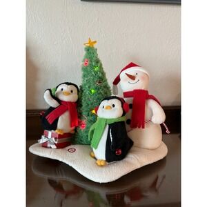 2006 Hallmark JINGLE PALS VERY MERRY TRIO Singing Animated Snowman Penguins Tree
